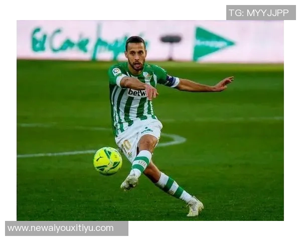 卡纳莱斯回忆皇马岁月：孤独与泪水交织的崩溃时光