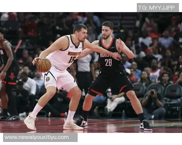 23岁数据对比：申京224分102板74助约基奇201分108板73助